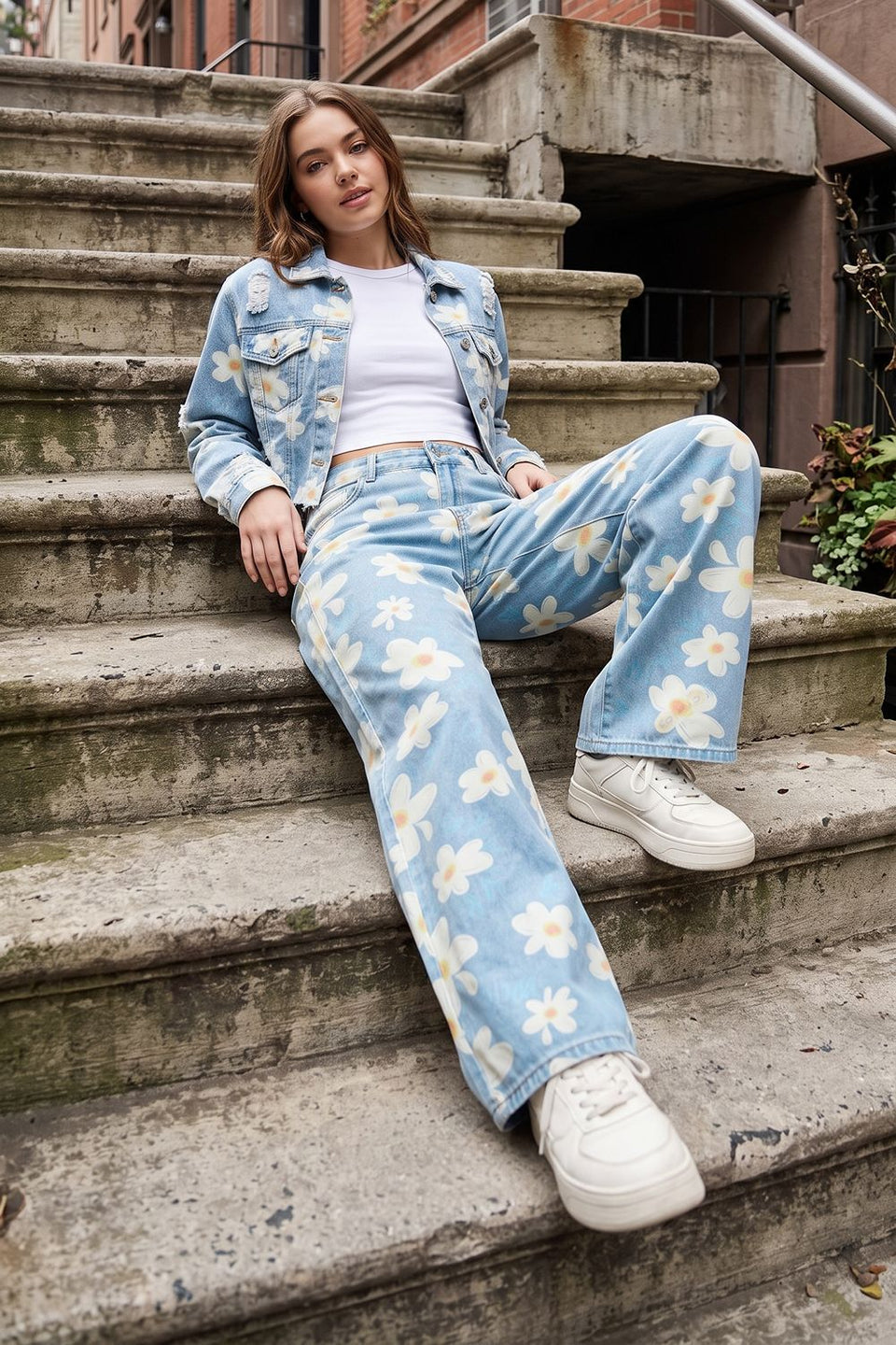Pocketed Floral Wide Leg Jeans