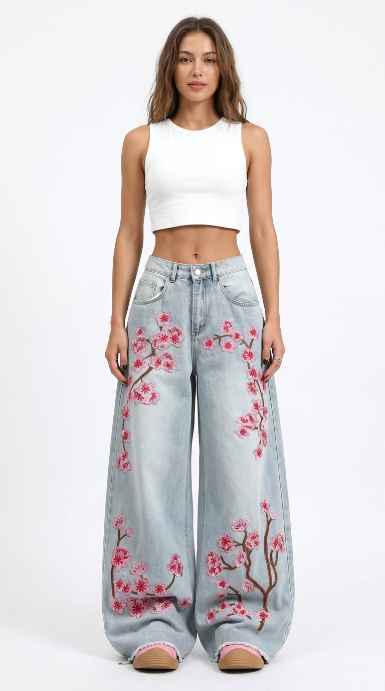 Embroidered Wide-Leg Baggy Jeans